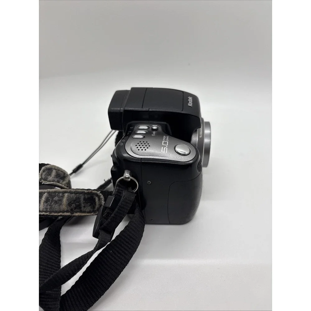 Kodak EasyShare Z7590 5MP Digital Camera Black 10x Optical Zoom UNTESTED